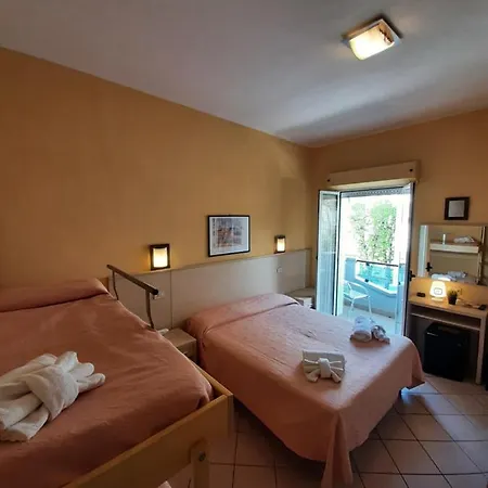 מלון Originale By Alehotels 3*