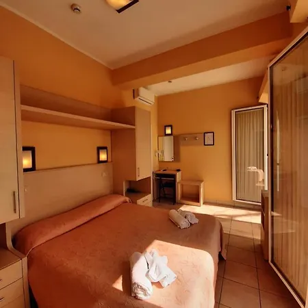 מלון Originale By Alehotels 3*