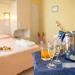 מלון Originale By Alehotels 3*